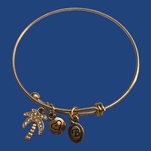 3/$30 BELLA PERLINA Palm Tree and Heart Charm Slide Bracelet
